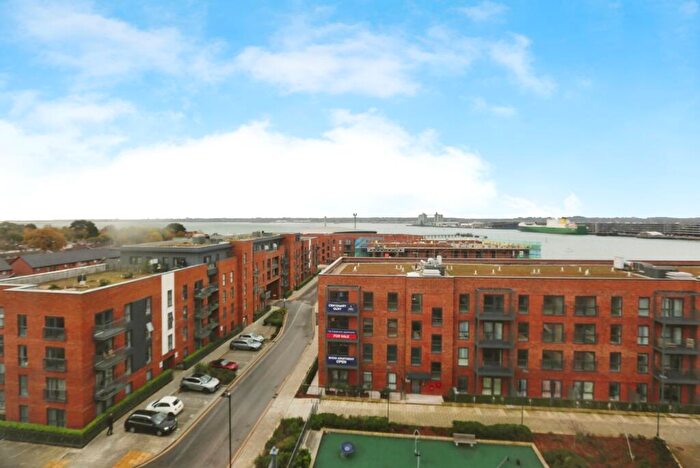 1 Bedroom Flat For Sale In John Thornycroft Road, Southampton, Hampshire, SO19