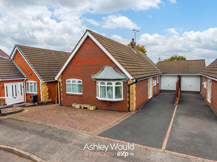2 Bedroom Detached Bungalow For Sale In Twickenham Court, Stourbridge, DY8