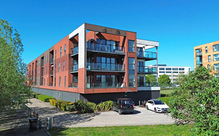 1 Bedroom Flat For Sale In Usk Way, Newport, NP20