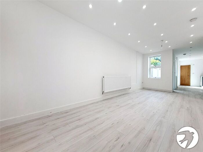 5 Bedroom Terraced House To Rent In Sturla Road, Chatham, Kent, ME4