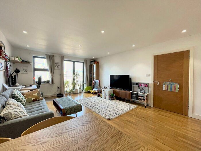 2 Bedroom Flat To Rent In Oratory Apartment -, P19