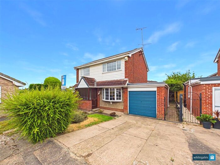 4 Bedroom Detached House For Sale In Sawston Close, Doncaster, South Yorkshire, DN4