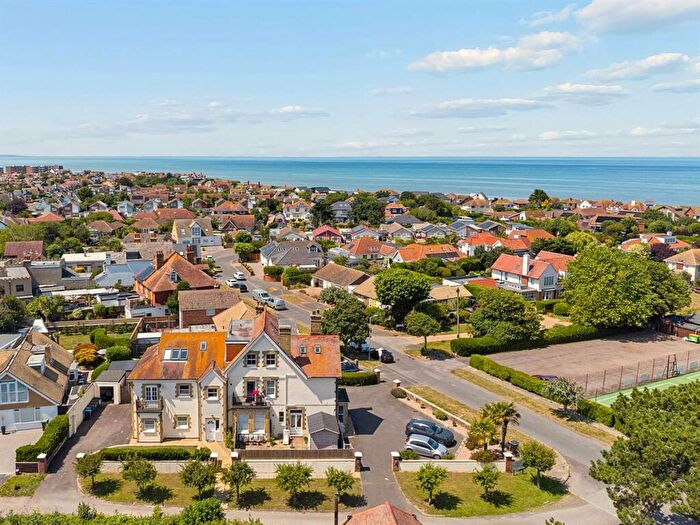 3 Bedroom Apartment For Sale In Berkeley Road, Birchington, CT7