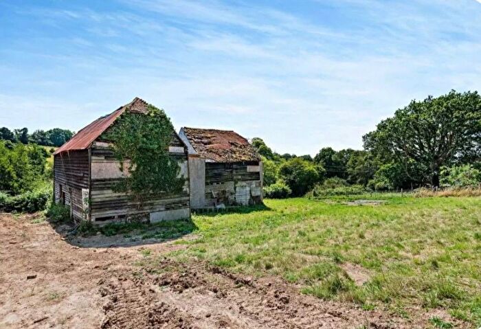 Barn Conversion For Sale In The Black Barn, Smockham Farm, Reynolds Lane, Tunbridge Wells, Kent, TN4