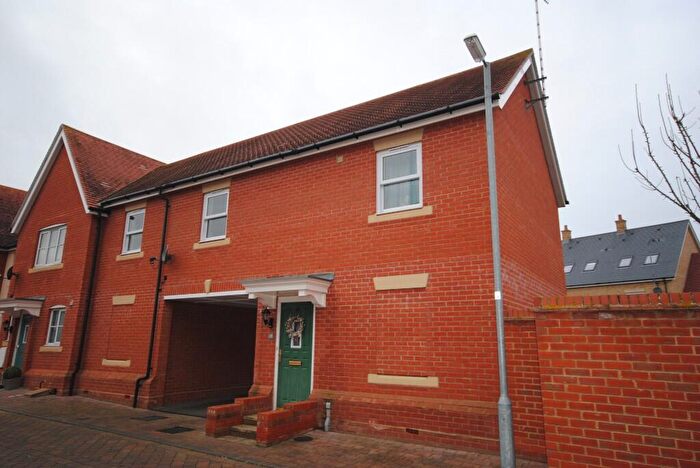 1 Bedroom Coach House For Sale In Dawson Way, Witham, Essex, CM8