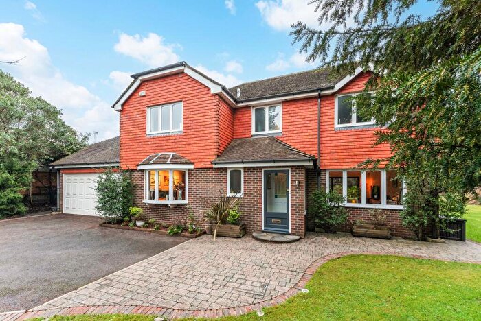 5 Bedroom Detached House For Sale In Malvern Road, Hill Brow, Liss, Hampshire, GU33