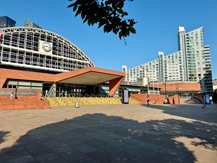 2 Bedroom Apartment For Sale In Great Northern Tower Watson Street, M3