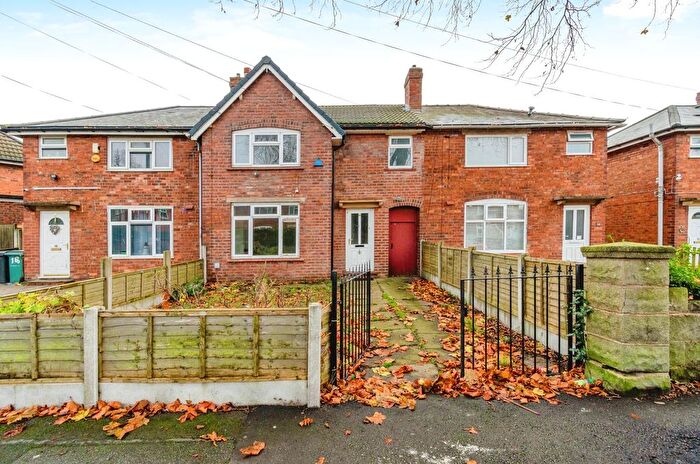 3 Bedroom Terraced House For Sale In Kent Street, Walsall, West Midlands, WS2