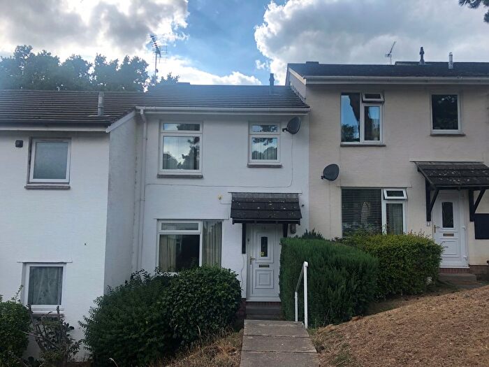 3 Bedroom Property To Rent In Queensland Drive, Exeter, EX4