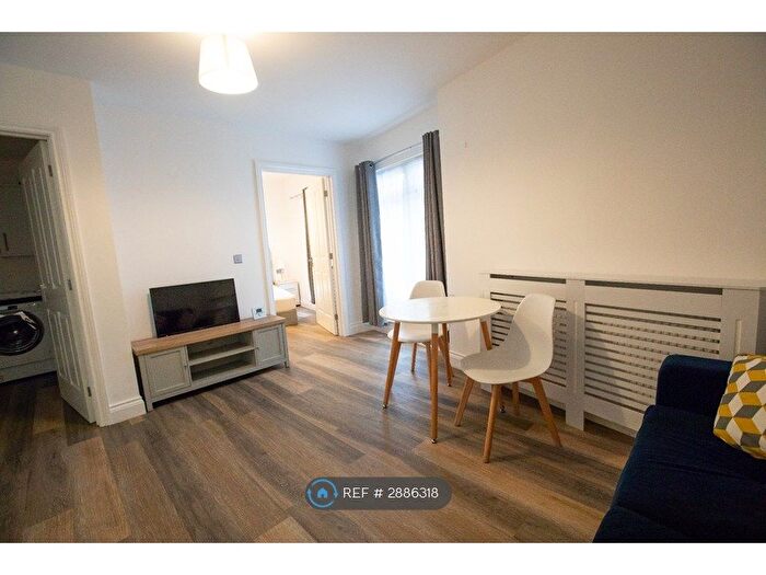 1 Bedroom Flat To Rent In Thorpe Road, Norwich, NR1