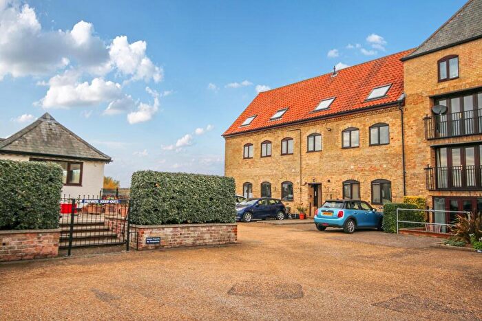 2 Bedroom Maisonette For Sale In Trenowath Place, King's Lynn, PE30