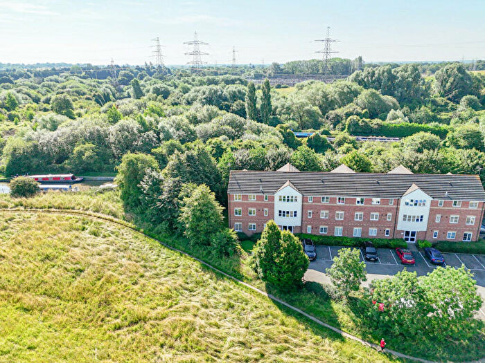 2 Bedroom Apartment For Sale In Heritage Drive, Coventry, CV6