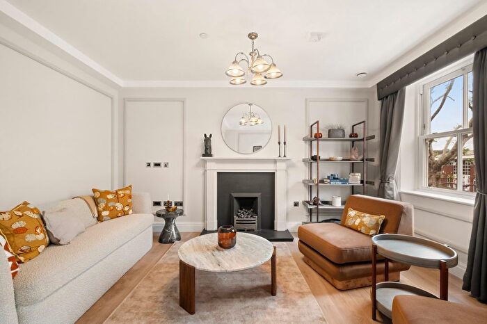 5 Bedroom End Terrace House To Rent In Sulivan Road, Fulham, SW6