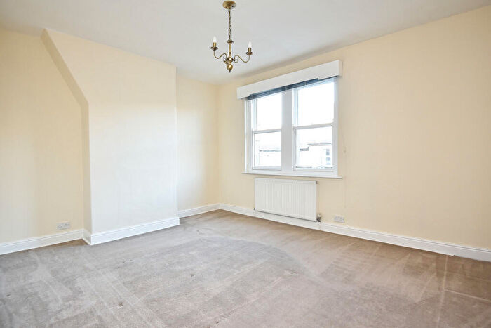 2 Bedroom Terraced House For Sale In Dawson Terrace, Harrogate, HG1