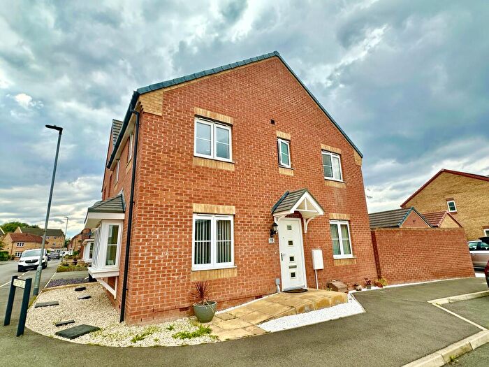 3 Bedroom House To Rent In Forbes Drive, Peterborough, PE7