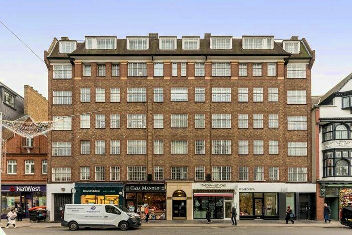 2 Bedroom Flat To Rent In Kings Road, London, SW3