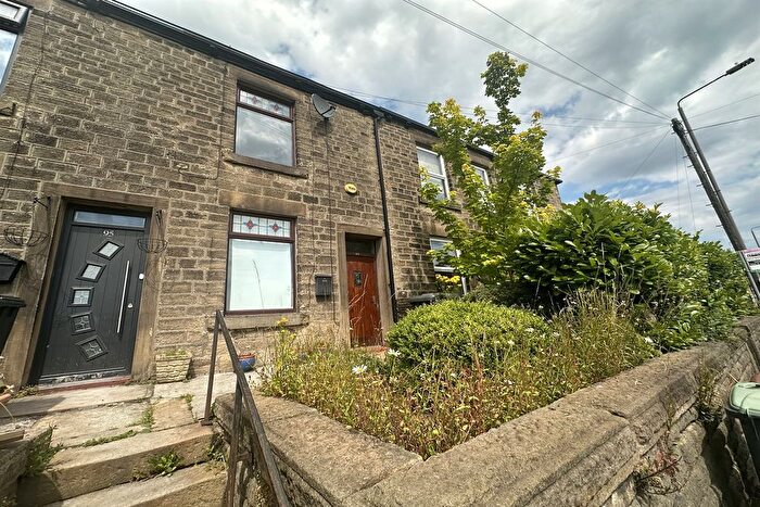 2 Bedroom Terraced House To Rent In Manchester Road, Tintwistle, Glossop, SK13