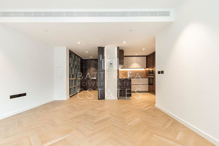 2 Bedroom Apartment To Rent In L-, Circus Road West, Battersea, SW11