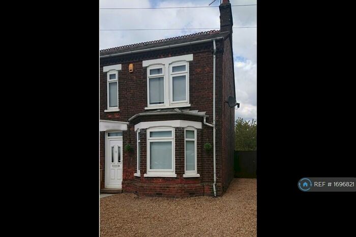 3 Bedroom Semi-Detached House To Rent In Hardwick Road, Norfolk, PE30