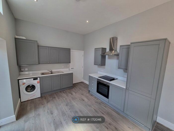 2 Bedroom Flat To Rent In Grange Road, Darlington, DL1