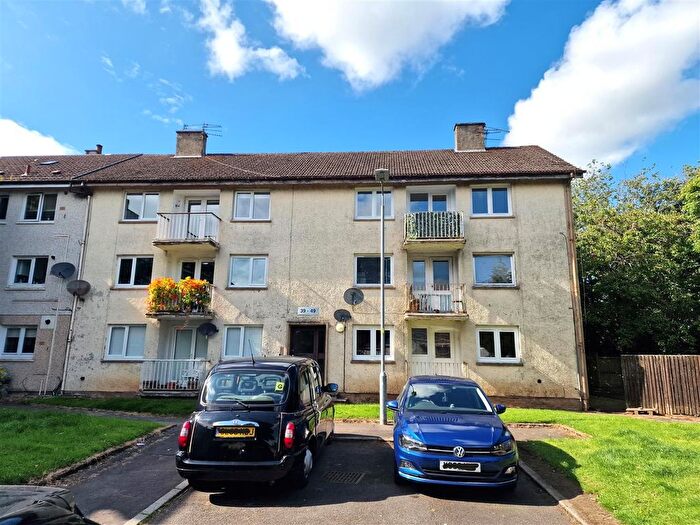 2 Bedroom Flat To Rent In Lochaber Place, East Mains, East Kilbride, G74