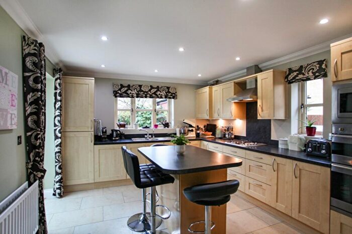 4 Bedroom Detached House For Sale In Nursery Close, Moreton-in-Marsh, Gloucestershire., GL56
