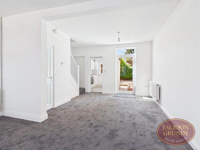 2 Bedroom End Of Terrace House For Sale In Military Road, The Mounts, NN1
