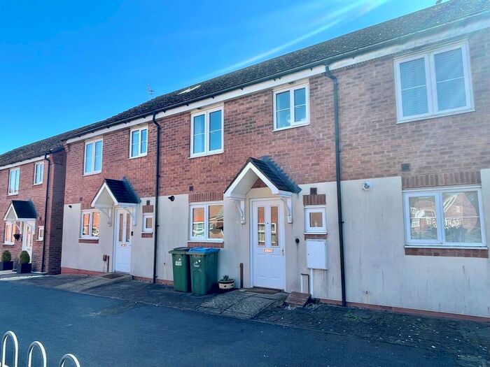 3 Bedroom Terraced House To Rent In Madison Close, Bannerbrook Park, Tile Hill, Coventry, CV4