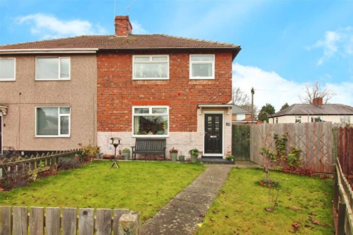 3 Bedroom Semi-Detached House For Sale In Thompson Street West, Darlington, DL3