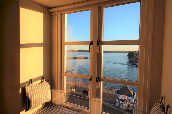 2 Bedroom Apartment To Rent In Rowes Warehouse, BH15