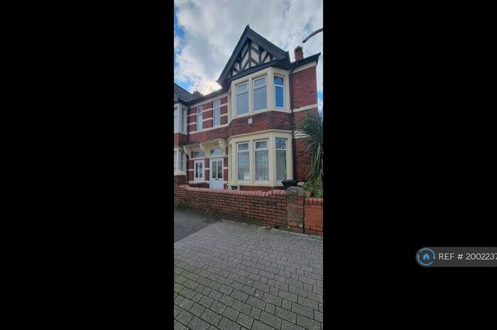 1 Bedroom Flat To Rent In Corporation Road, Newport, NP19