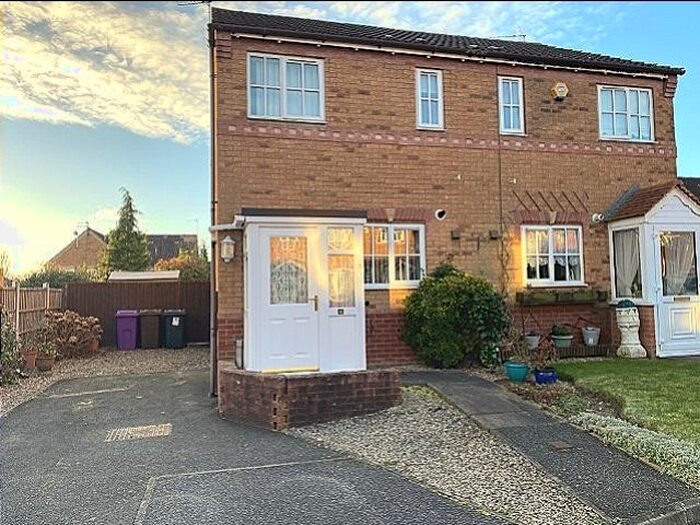 2 Bedroom Semi-Detached House To Rent In Camellia Gardens, Pendeford, Wolverhampton, WV9