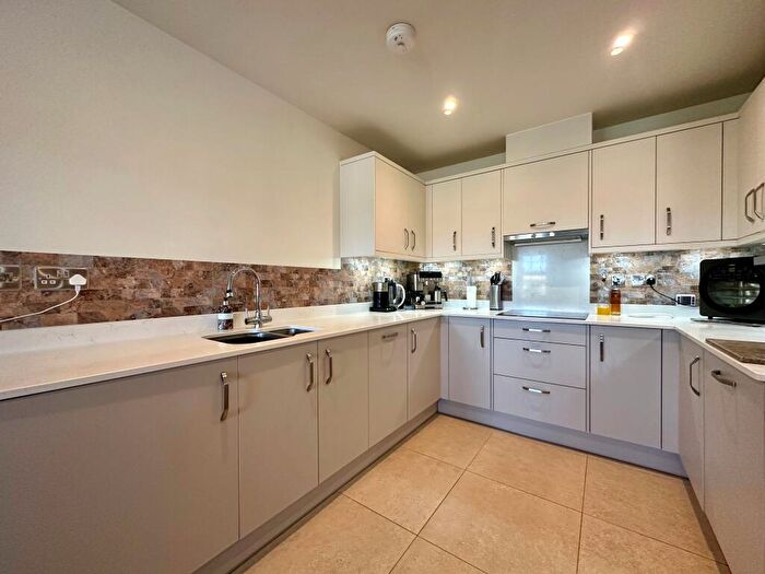 1 Bedroom Apartment For Sale In Mulberry House, Canon Woods Close, Sherborne, Dorset, DT9