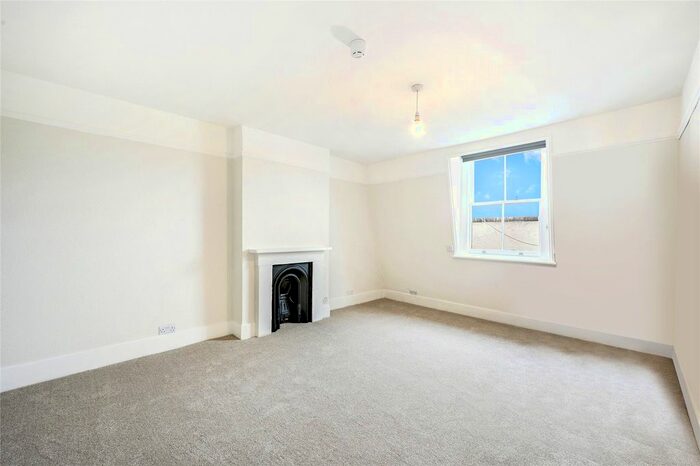 Studio To Rent In Cranley Gardens, London, SW7