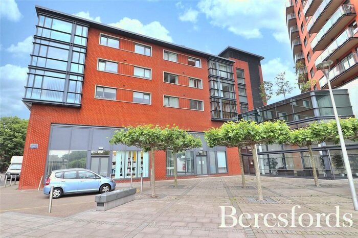 2 Bedroom Flat To Rent In Wells Crescent, Marconi Plaza, CM1