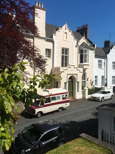 1 Bedroom Flat To Rent In Lower Erith Road, TQ1