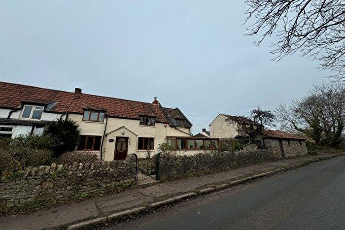 2 Bedroom Cottage To Rent In Wells Road, Wells, BA5