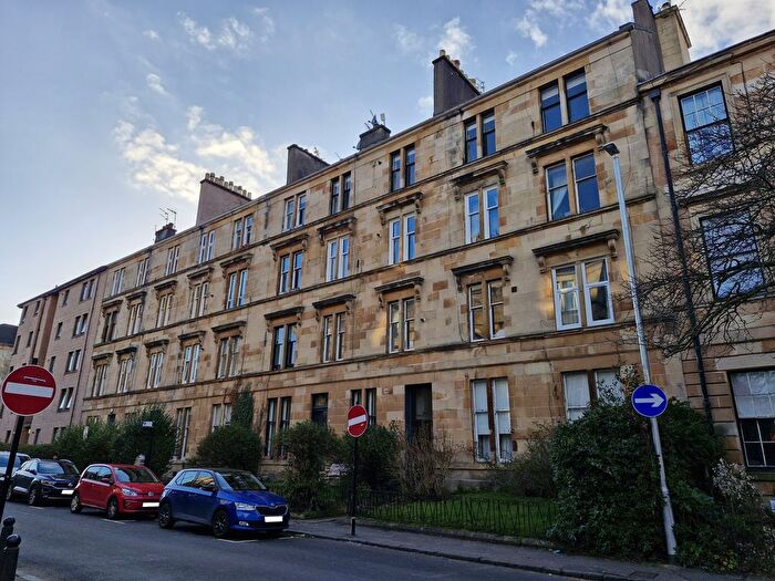 2 Bedroom Flat To Rent In Bank Street, Glasgow, G12