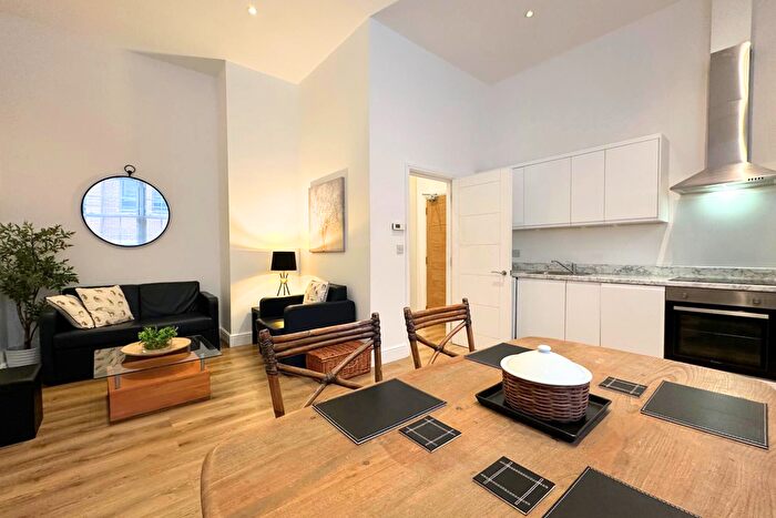 1 Bedroom Flat To Rent In Wrencote House, High Street, Croydon, CR0