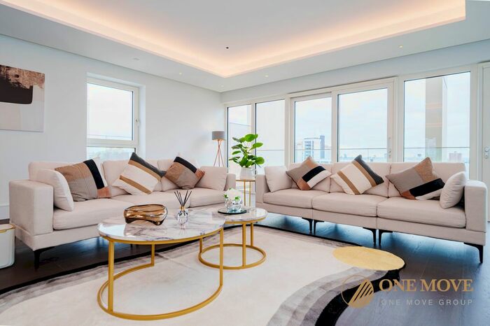 4 Bedroom Property To Rent In White City Living, London, W12