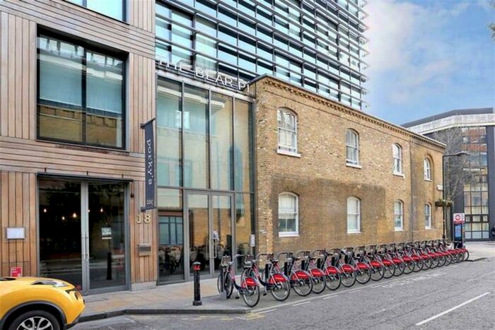 2 Bedroom Flat To Rent In New Globe Walk, London, SE1