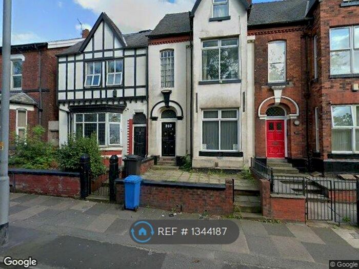 1 Bedroom Flat To Rent In Mossley Road, Ashton-Under-Lyne, OL6