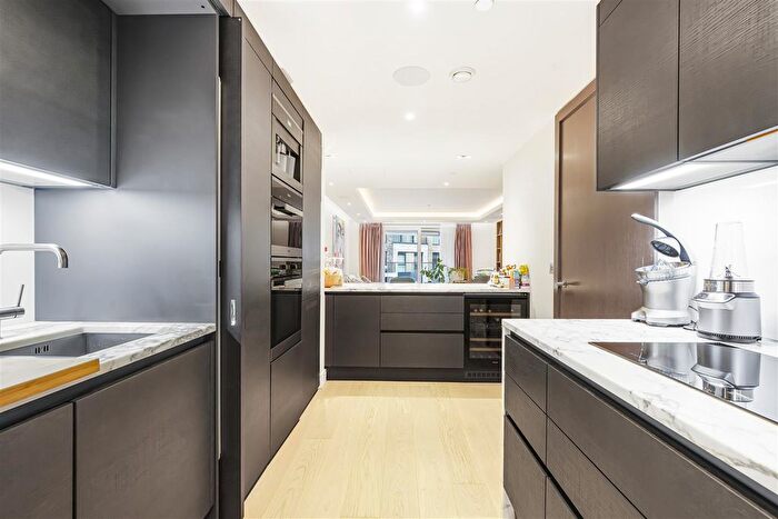 2 Bedroom Flat To Rent In Chelsea Creek Tower, Chelsea Creek, SW6