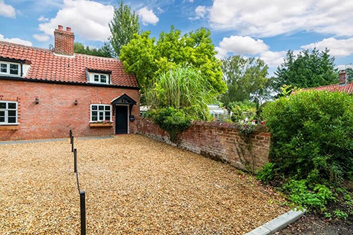 2 Bedroom End Of Terrace House For Sale In Semere Green Lane, Dickleburgh, IP21