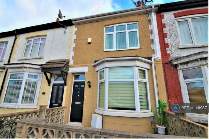 4 Bedroom Terraced House To Rent In Springwell Lane, Doncaster, DN4