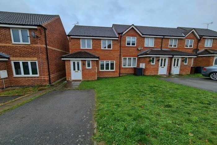 2 Bedroom End Of Terrace House To Rent In Mercer Drive, Lincoln LN1