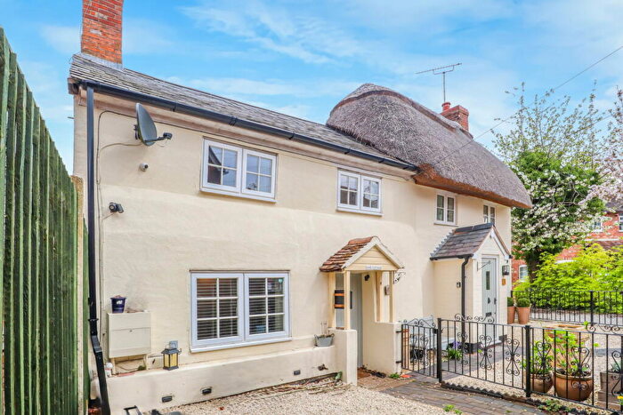 3 Bedroom Cottage For Sale In Chapel Street, Wellesbourne, CV35