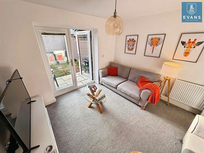 2 Bedroom Semi-Detached House For Sale In Marra Close, Keresley End, Coventry, CV7