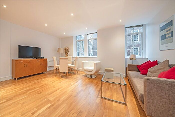 2 Bedroom Flat To Rent In Marsham Street, London, SW1P