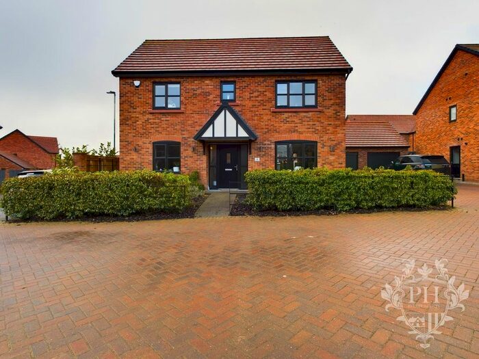 4 Bedroom Detached House For Sale In Great West Gardens, Nunthorpe, Middlesbrough, TS7